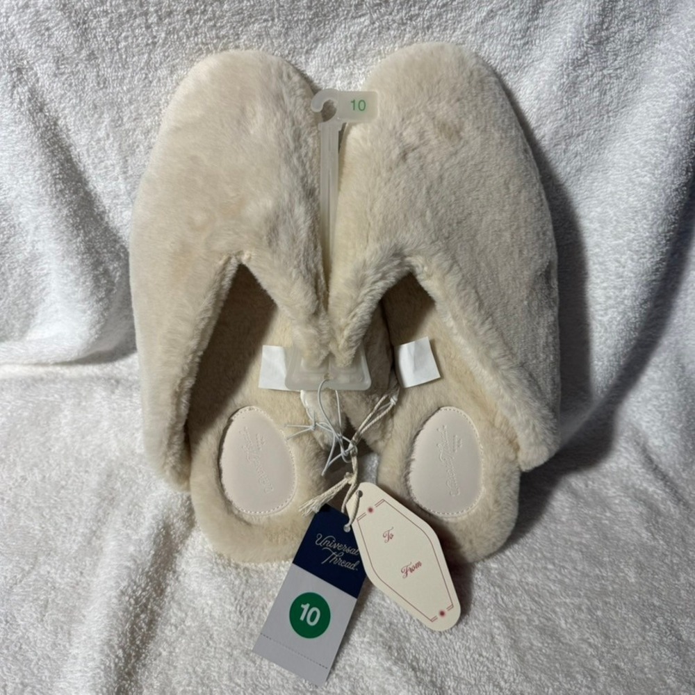 Universal Thread Womens Cream Faux Fur Slide Slippers Size 10 NWT Cozy Lounge